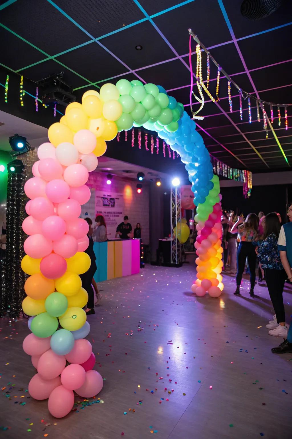 A neon balloon arch immediately establishes the retro atmosphere at the entrance.