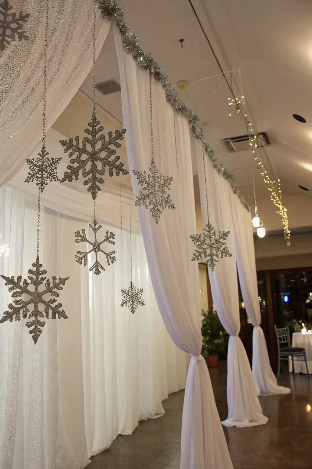 A magical baby shower theme with delicate ice crystals.
