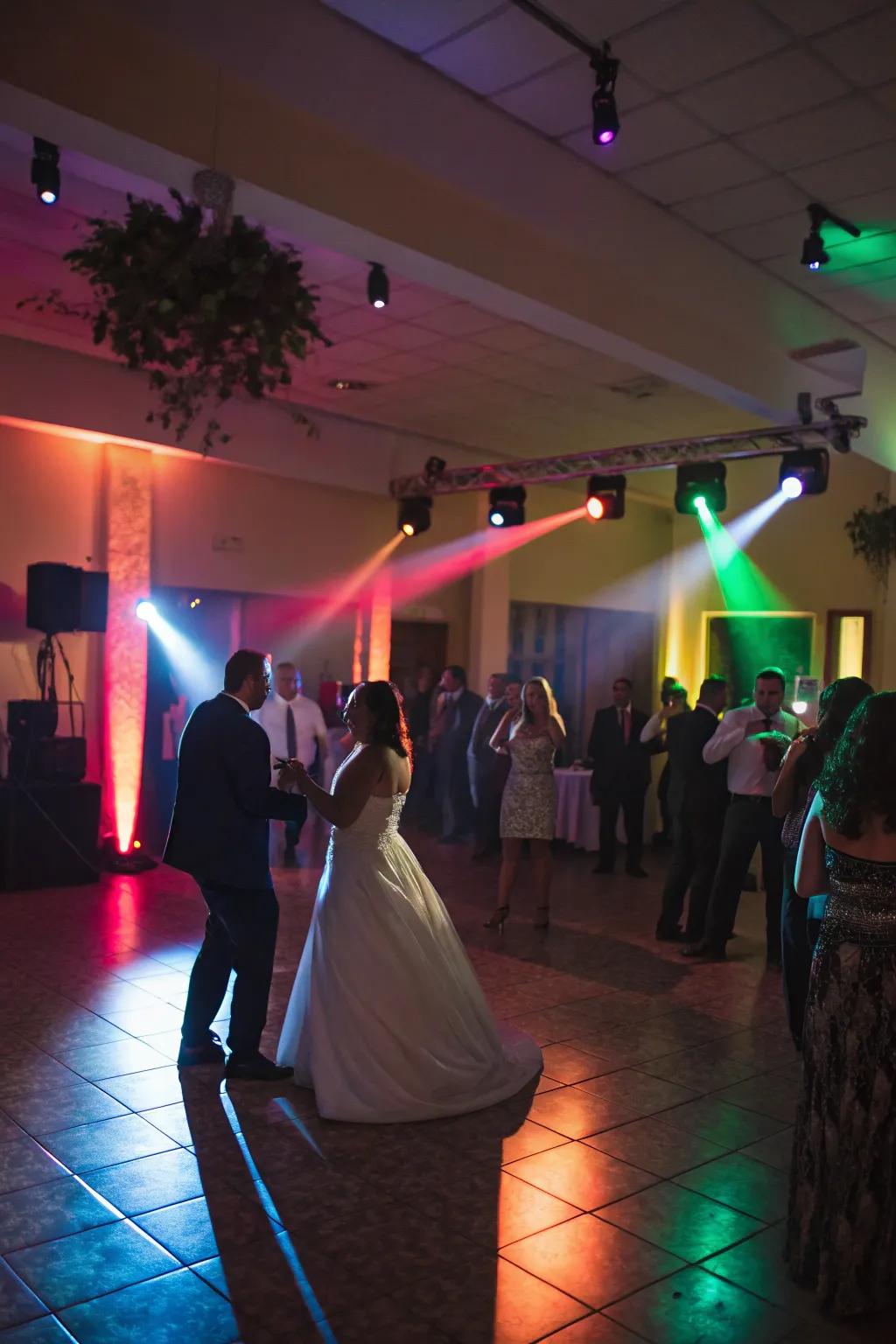 Tinted illumination establishes a dramatic and thematic mood.