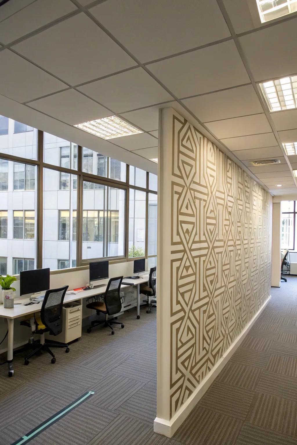 Interlocking squares offer a sophisticated aesthetic.