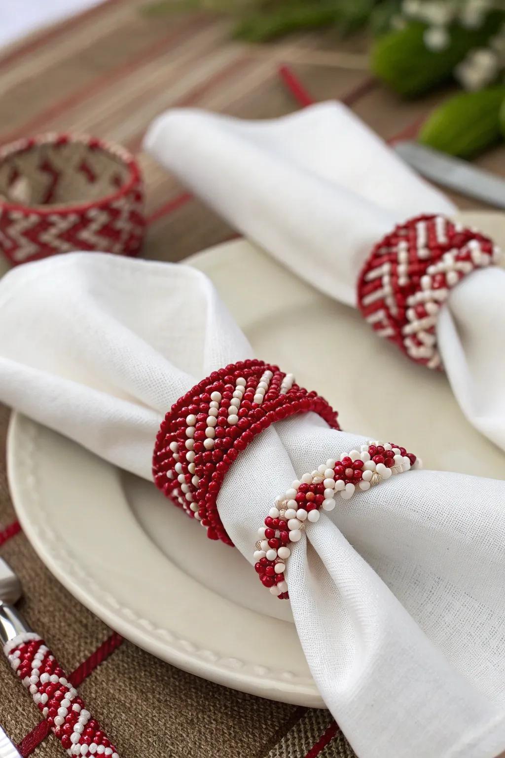 With fashionable pearl napkin rings, impress your guests.