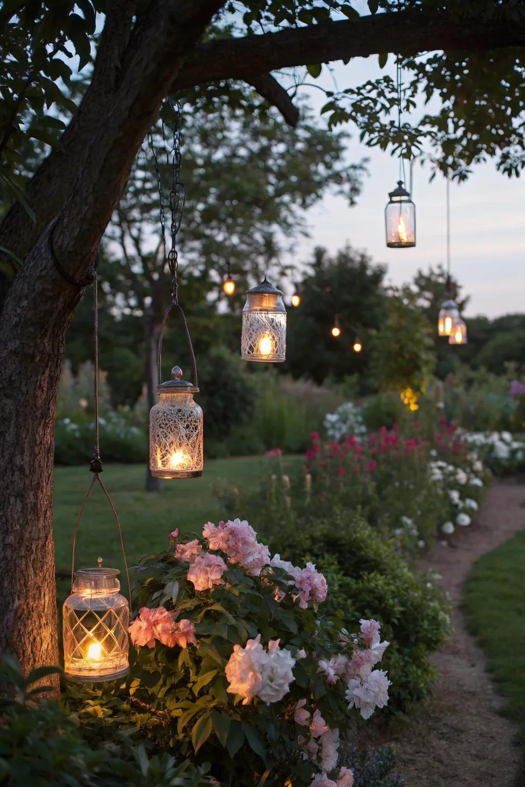 Mason jar lanterns fling a toasty glow throughout the garden.