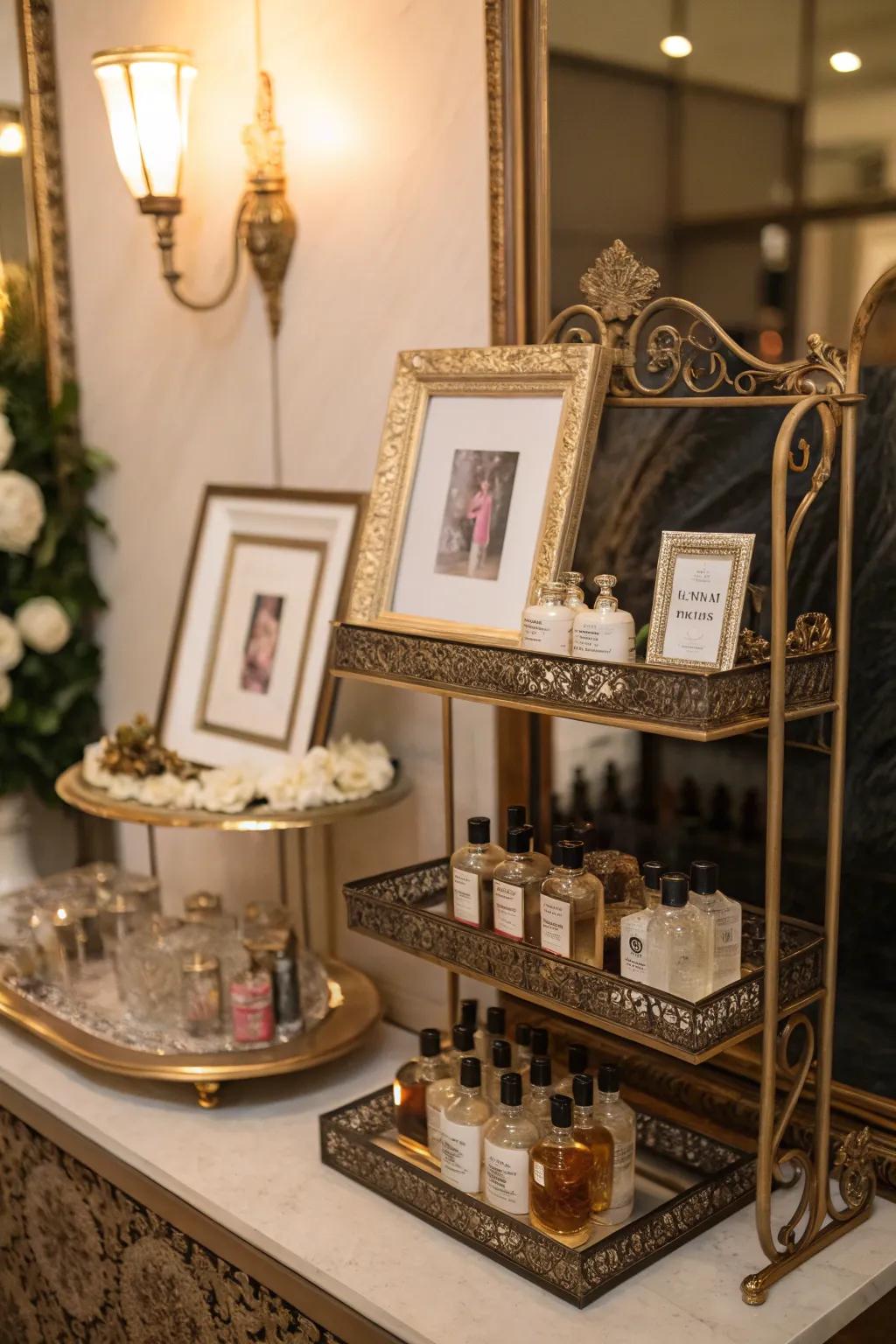 Retro elements bring a hint of enduring elegance to your display.