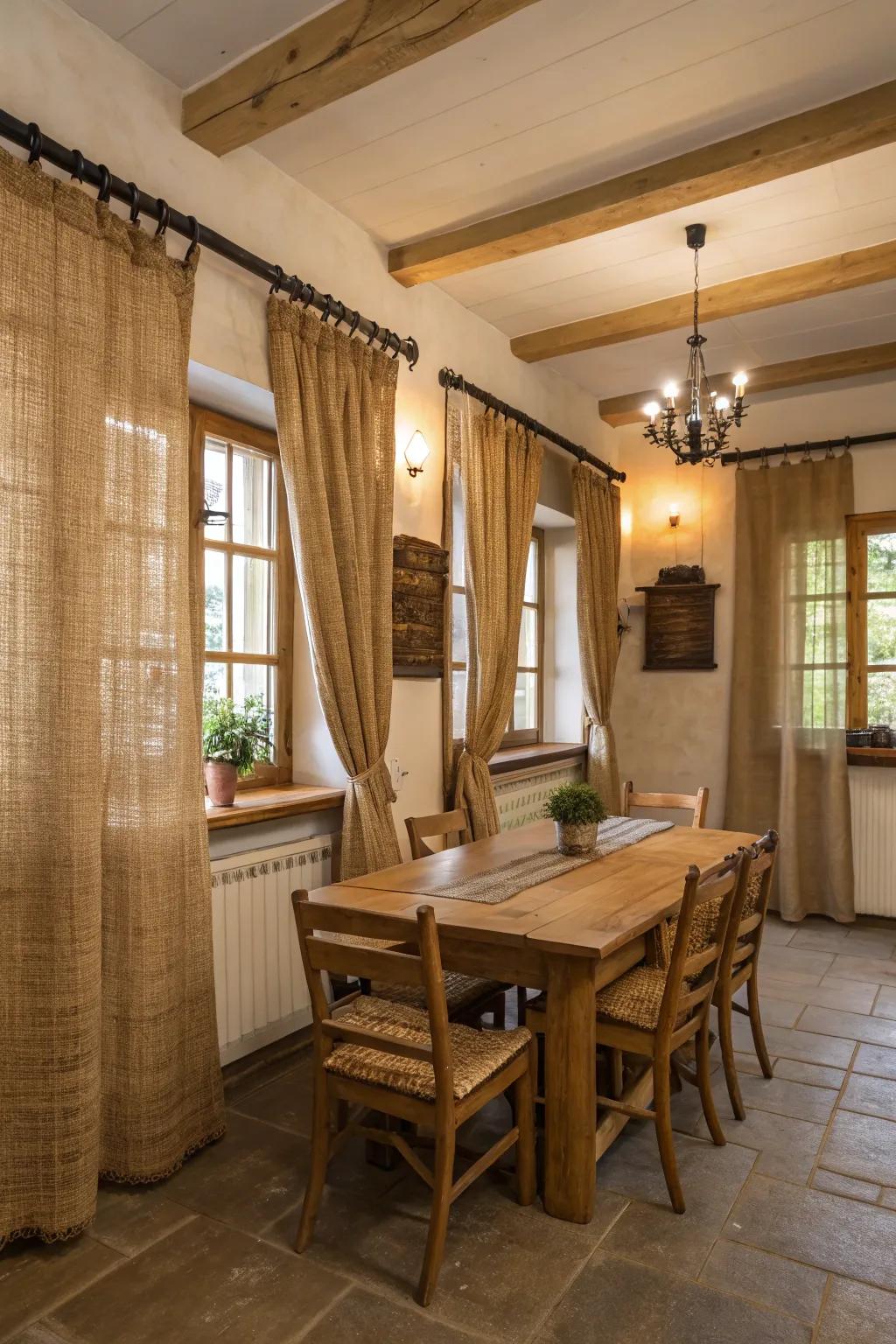 Fibrous cloth drapes adding rustic charm to a farmhouse-style dining room.