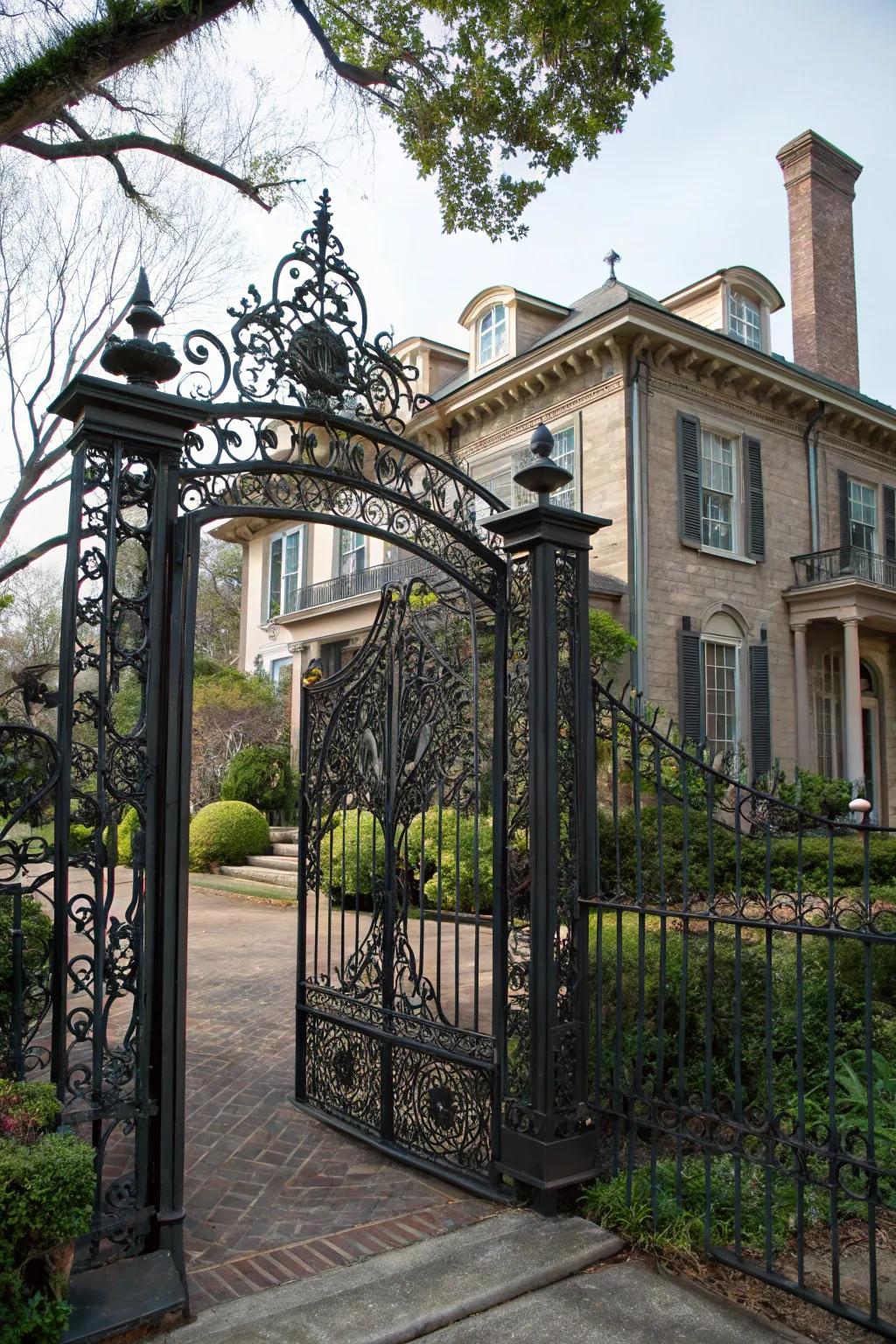 Classic metal gates add timeless elegance to any entrance.