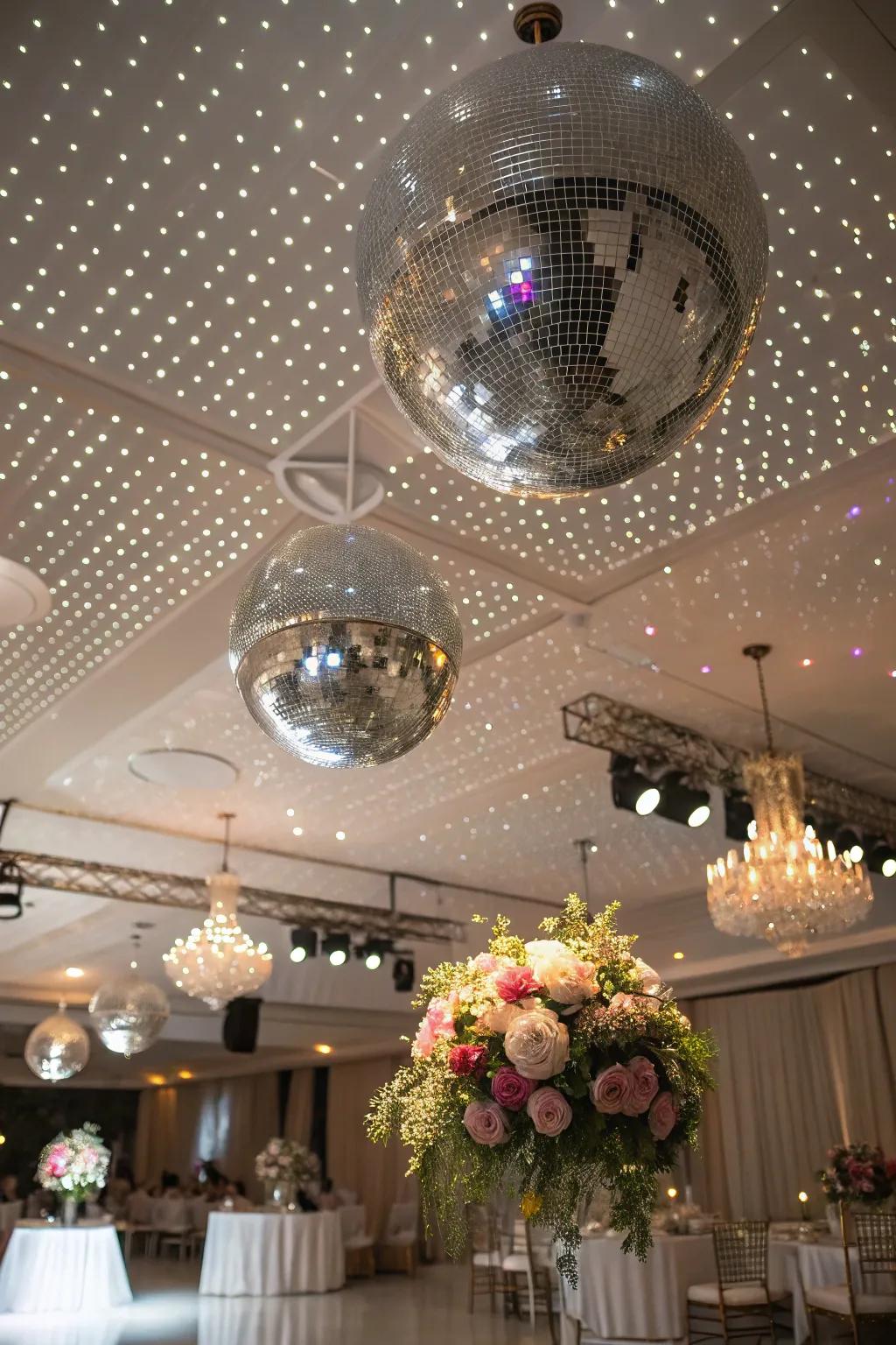Light reflectors inject celebration sparkle.