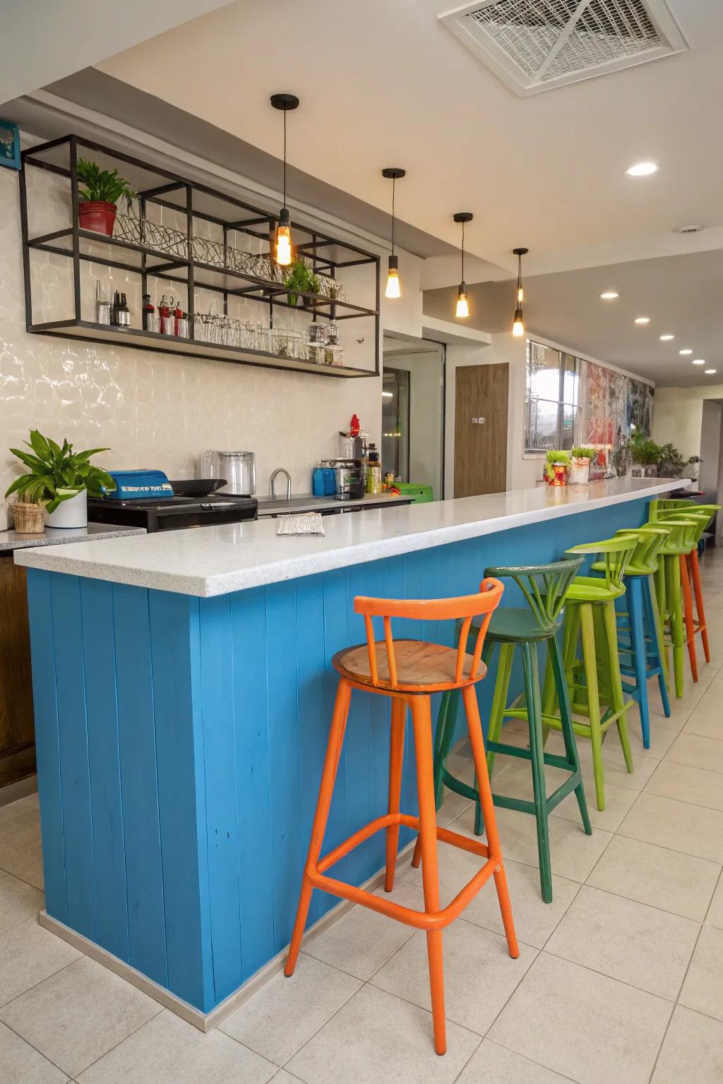 A dash of color brings vibrancy to the kitchen bar.