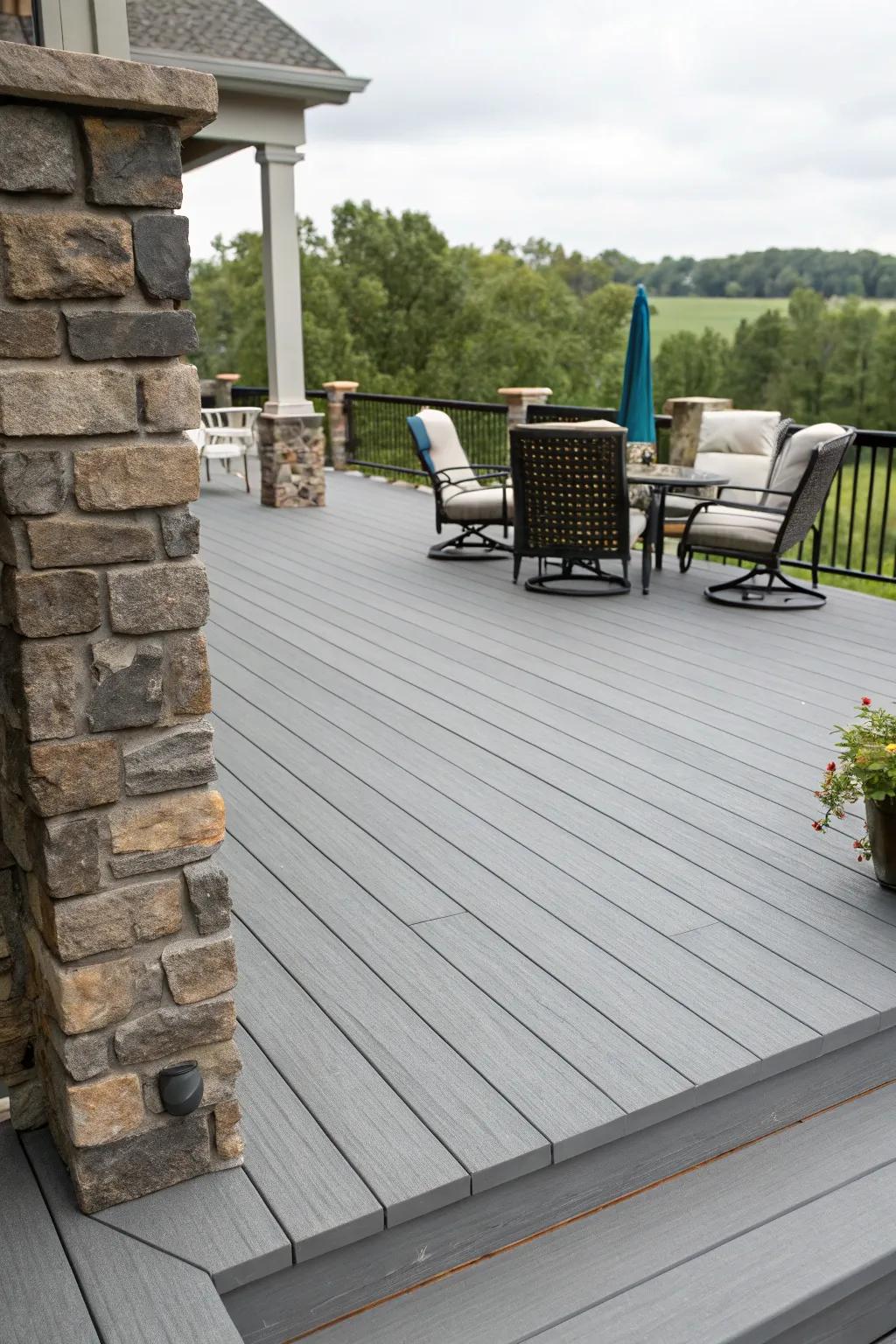Up-to-date gray and stone fashion a refined and fashionable outdoor escape.