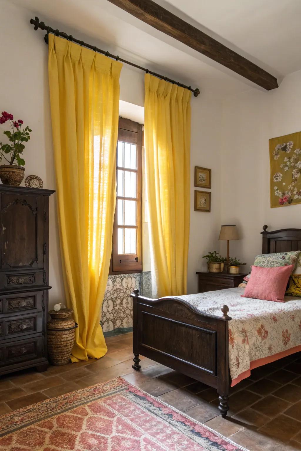 Yellow window coverings paired with deep-toned furniture establish an impressive contrast in the bedroom.