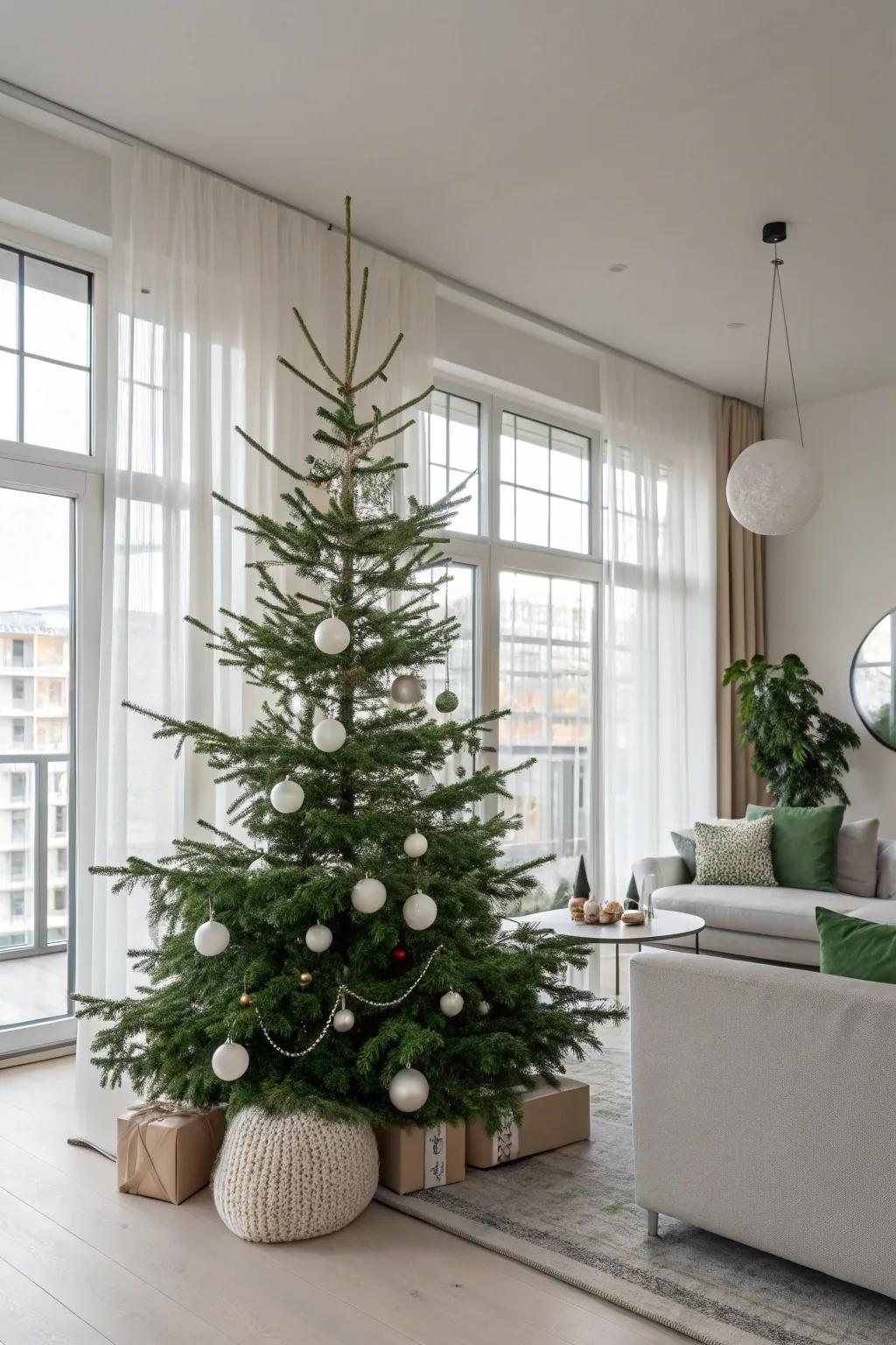 A minimalist Scandinavian-inspired Christmas tree showcasing a basic color palette.