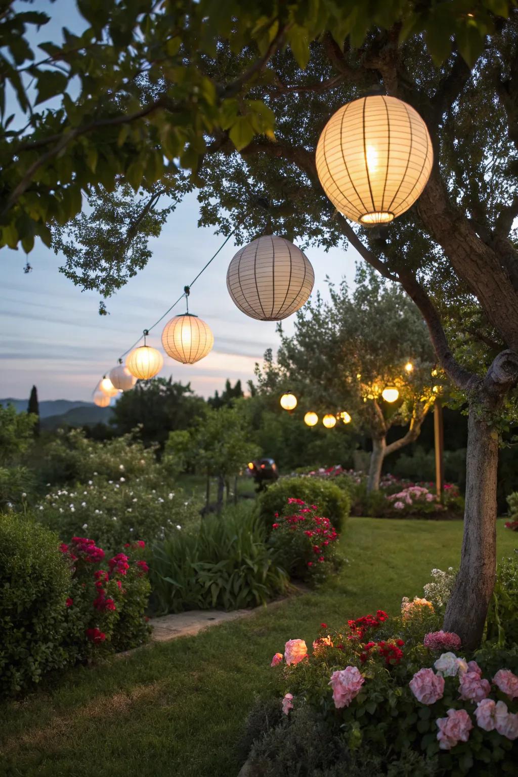 Lanterns and globe lights offer a stylish accent.