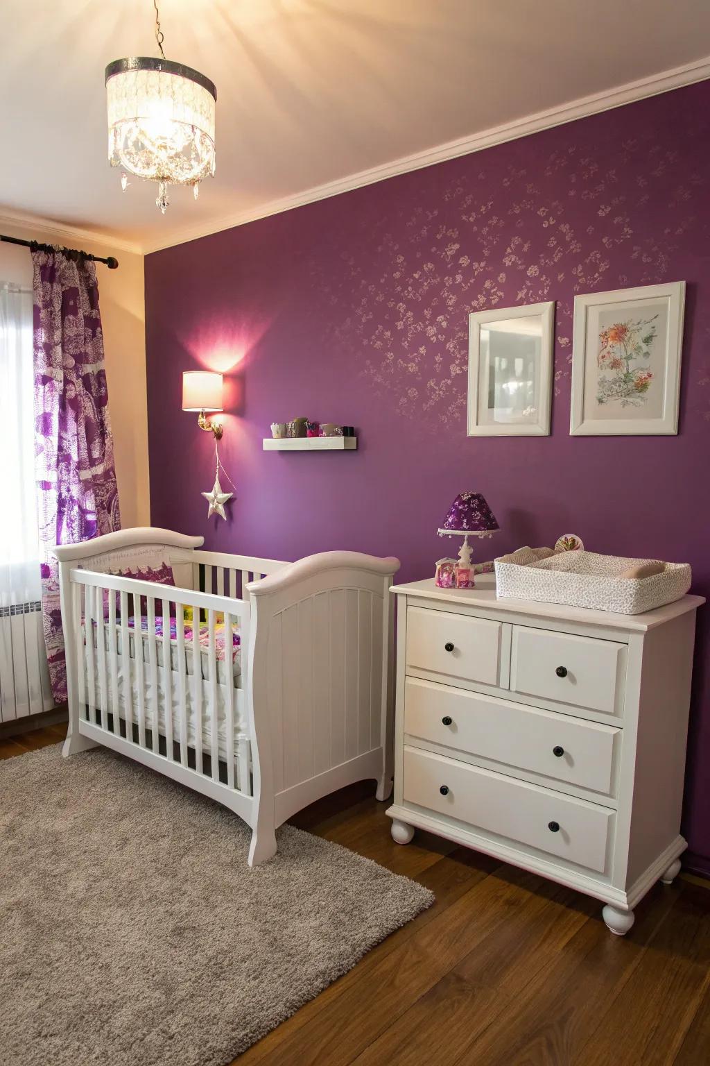 Pale furnishings deliver a refreshing contrast against purple shades.