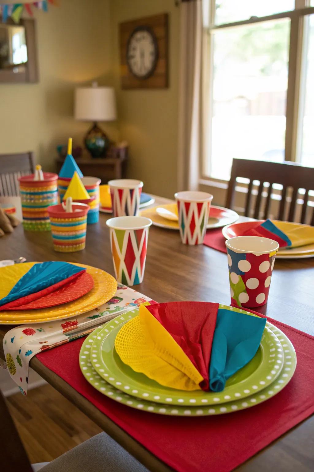 Themed tableware unifies your carnival ornamentation.