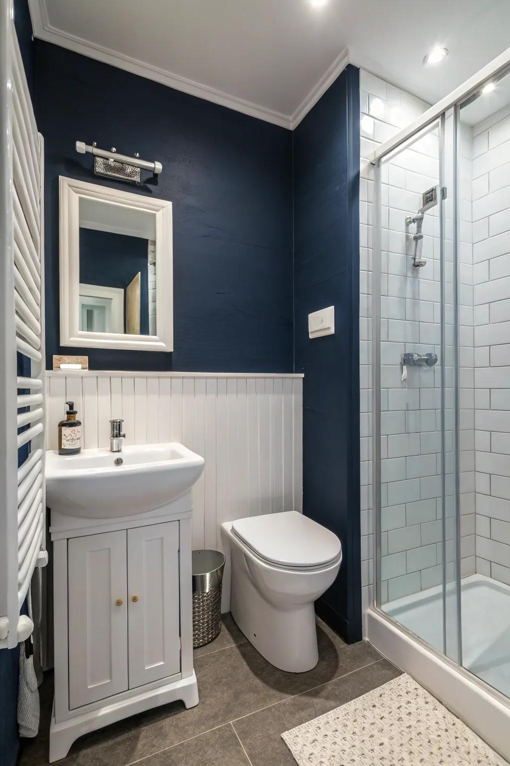 Simple aesthetic highlights the beauty of deep sea.