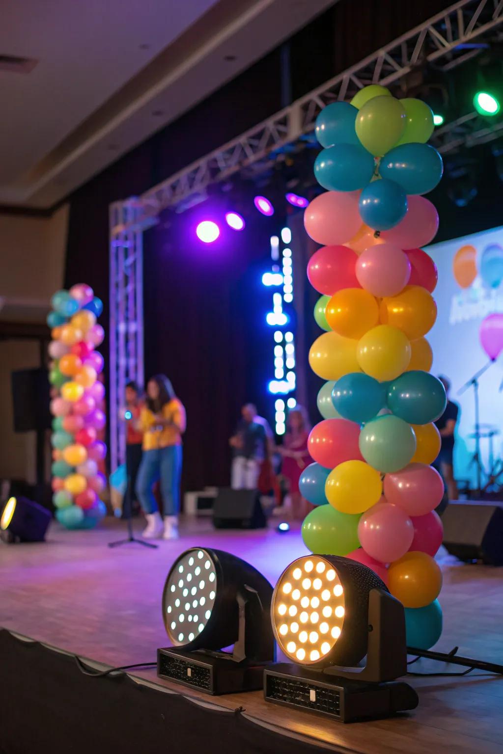 Balloons equipped with LED lights, conjuring a spectacular visual impact on the stage.