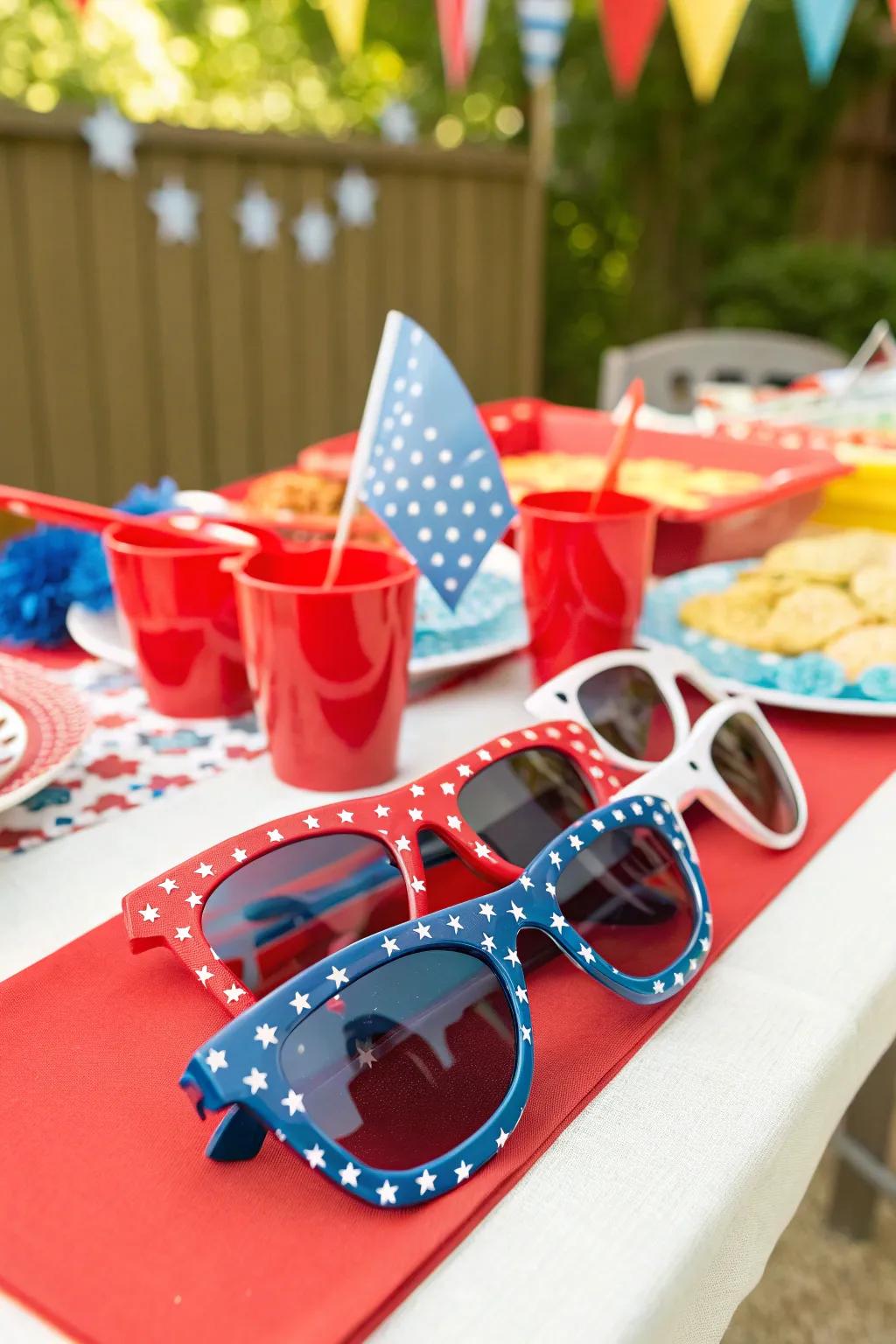 Patriotic eye protectors for a playful touch