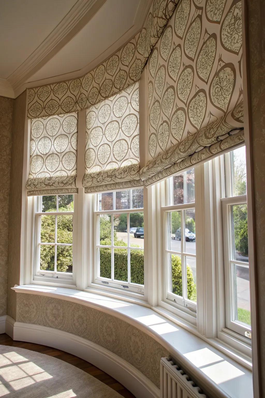 Elegant fabric blinds enhancing an arched bay window.