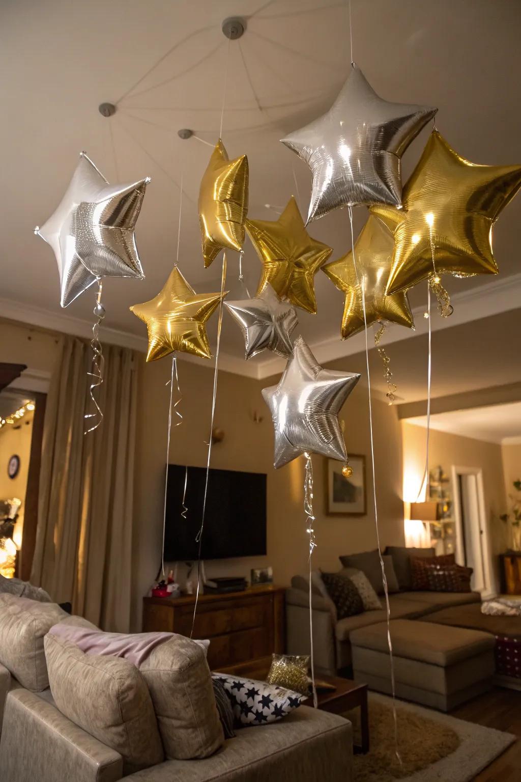 Star balloons embellish the ceiling, introducing a hint of enchantment to the New Year's gala.