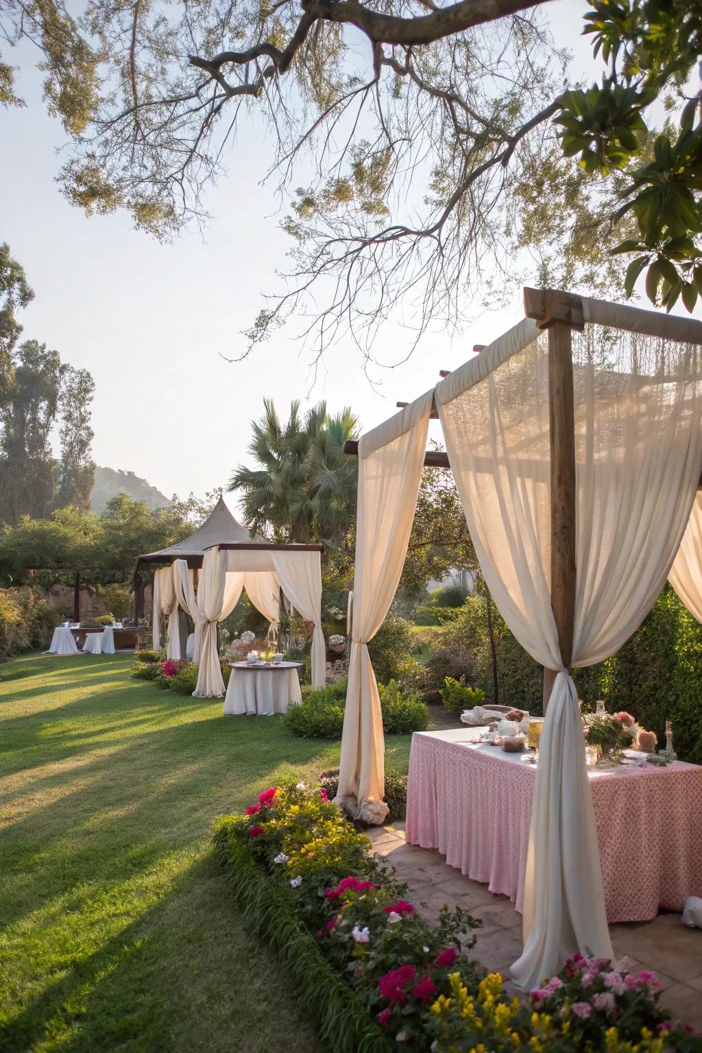 Concealed awnings fashion a snug and personal mood for visitors.