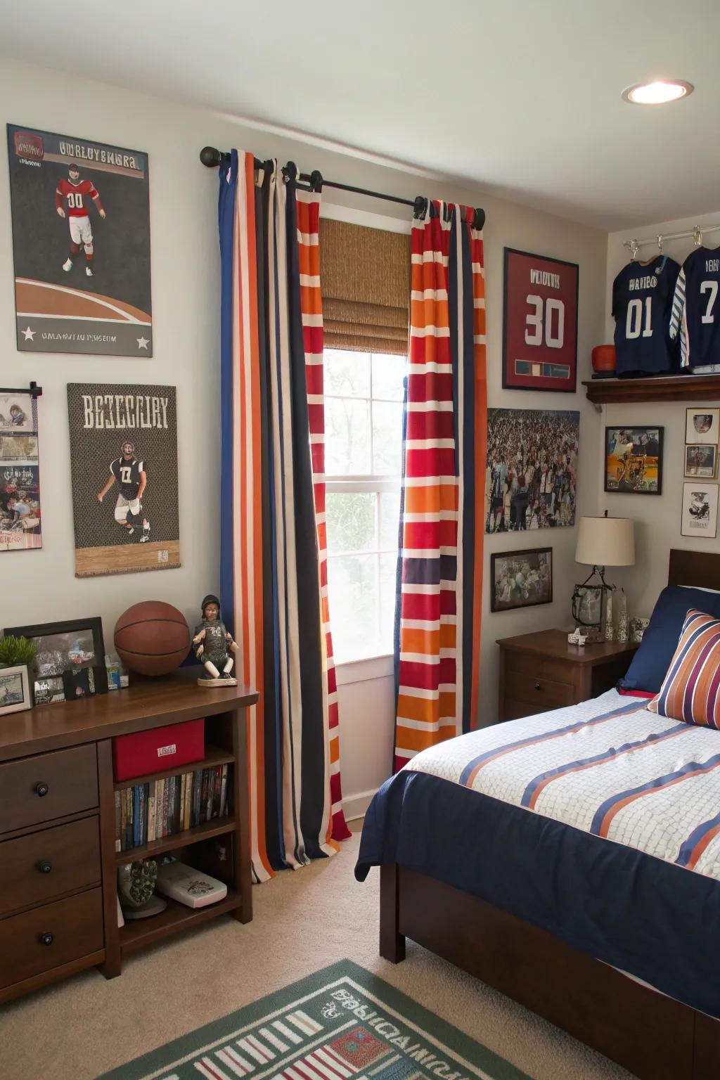 Banded curtains contribute a sporty sensation to the room.
