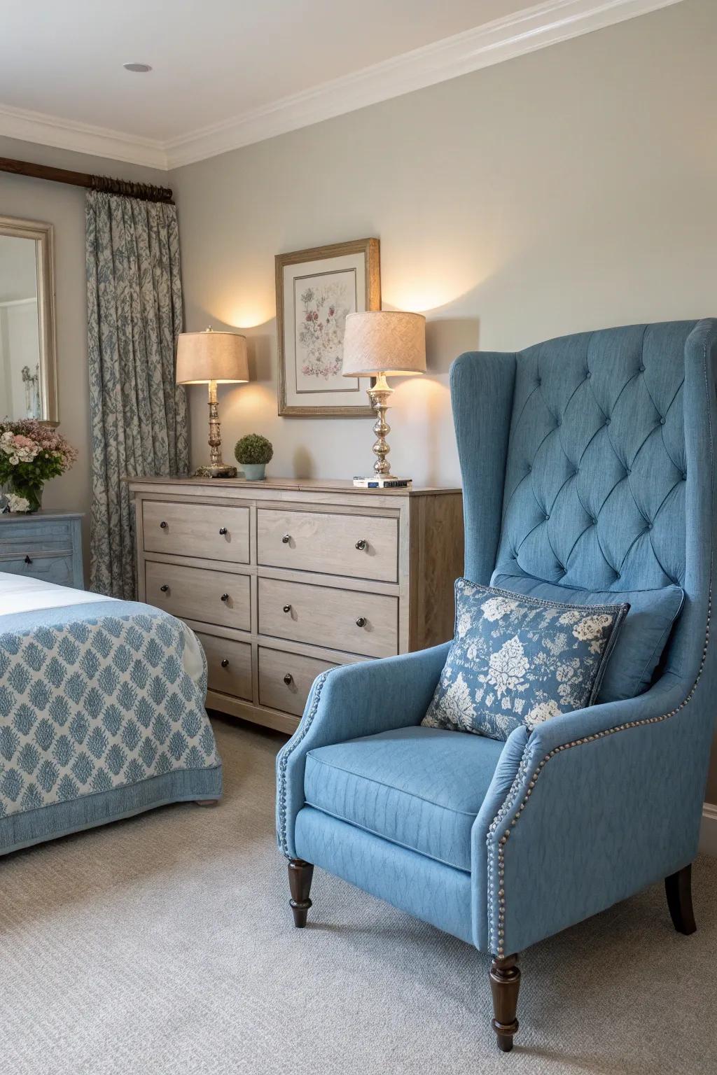 Blue furniture pieces offer chic accents.