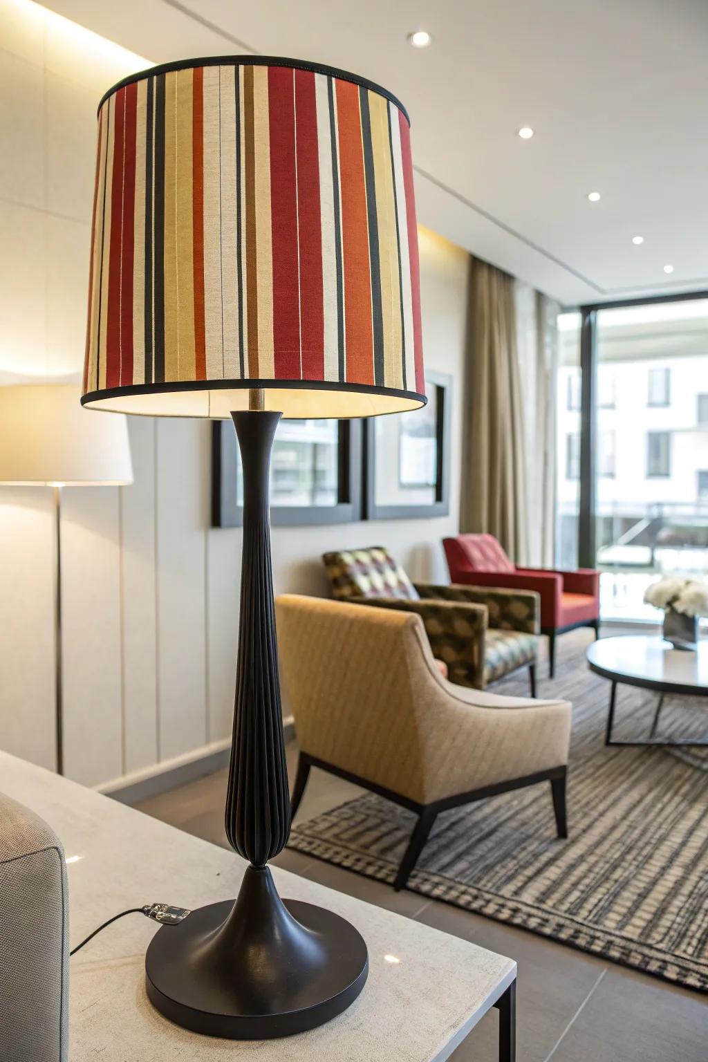 Achieve a modern aesthetic through linear designs on your lampshade.