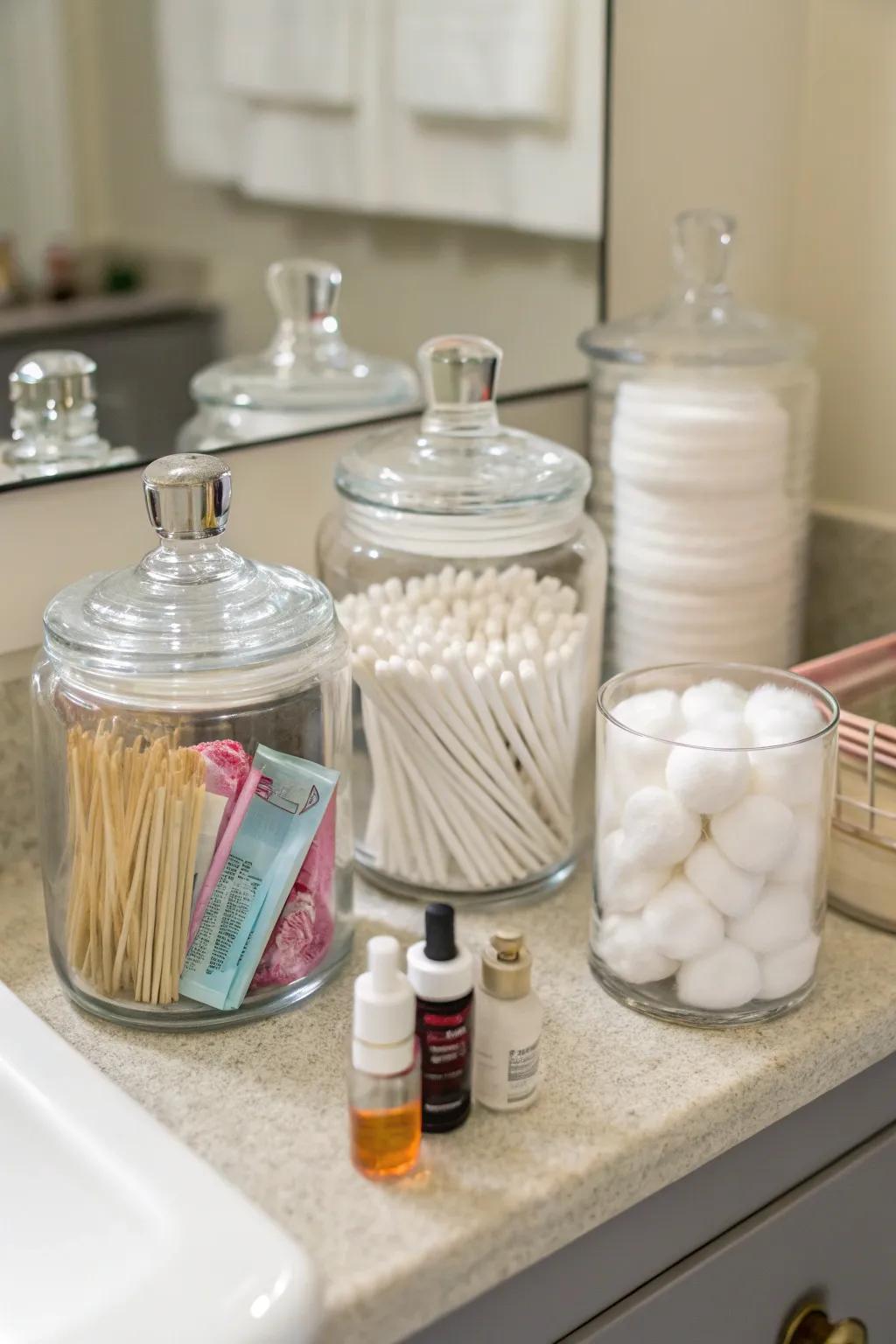 Structured cylinders maintain bathroom essentials tidy and fashionable.