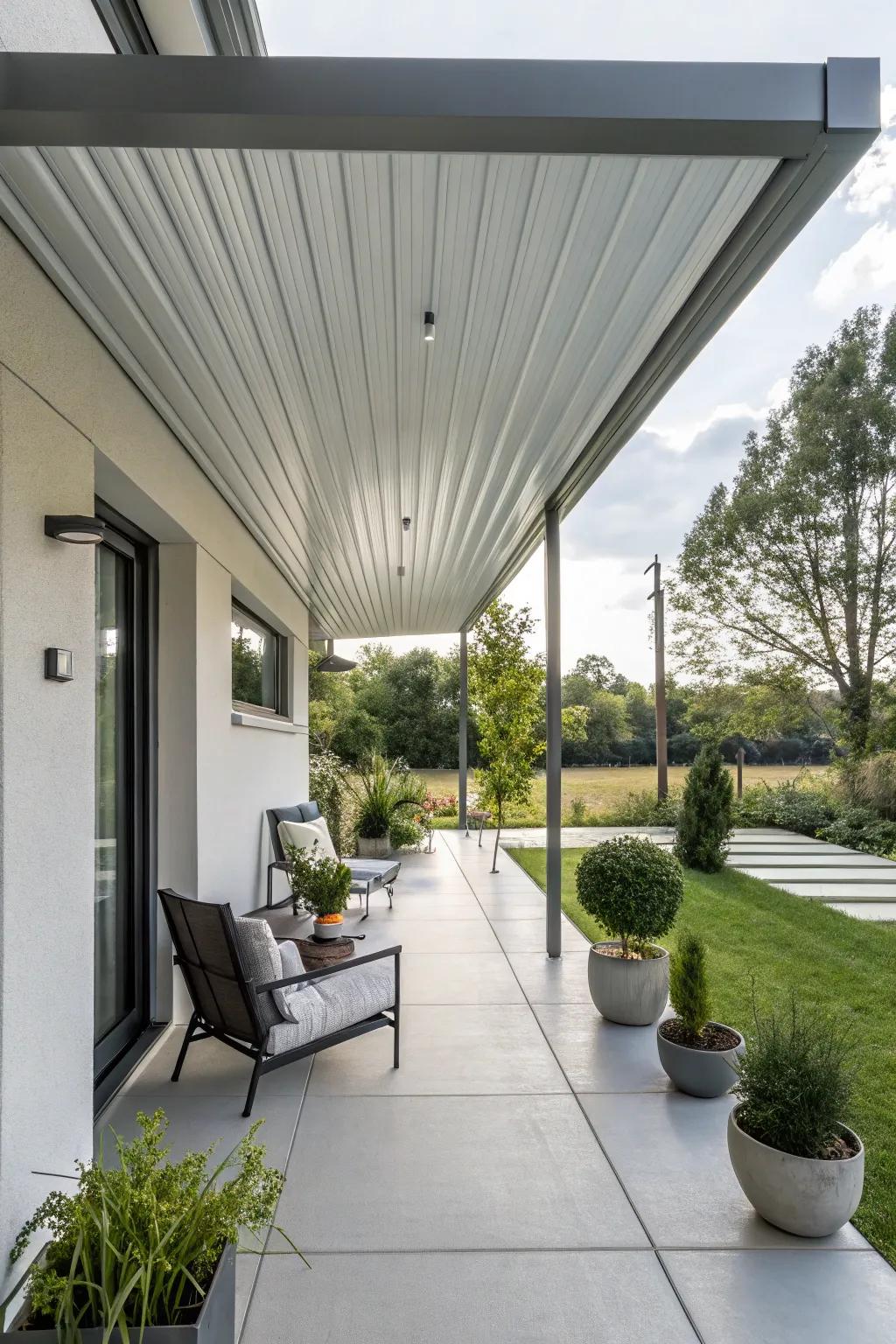 Aluminum paneling creates a sleek and contemporary look.
