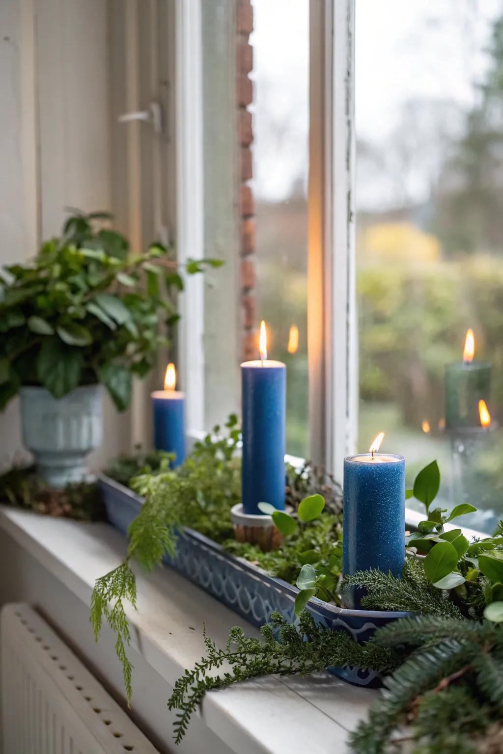 Cordial and refined azure Christmas luminaries