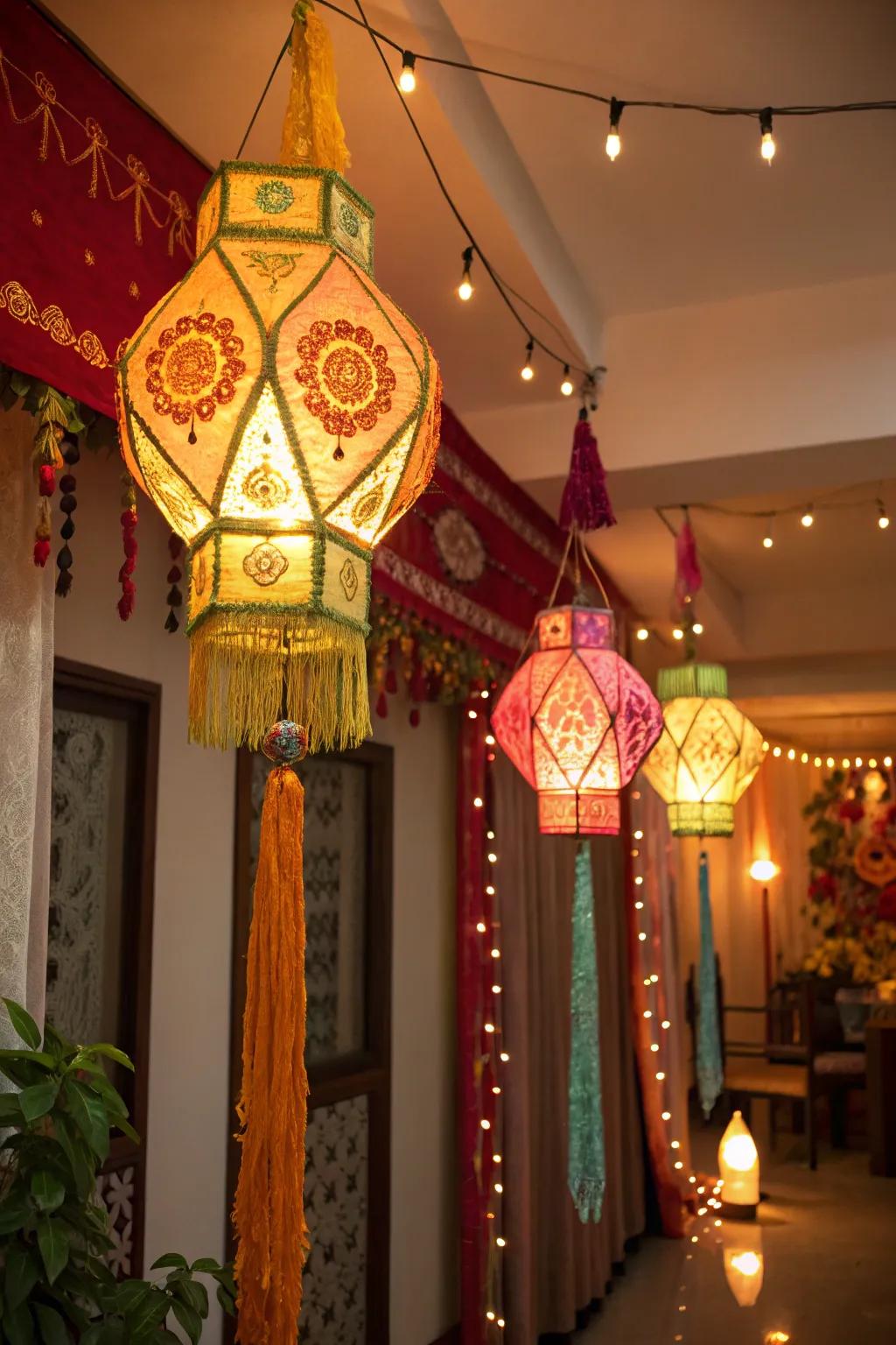 Lanterns add a charming and warm glow.