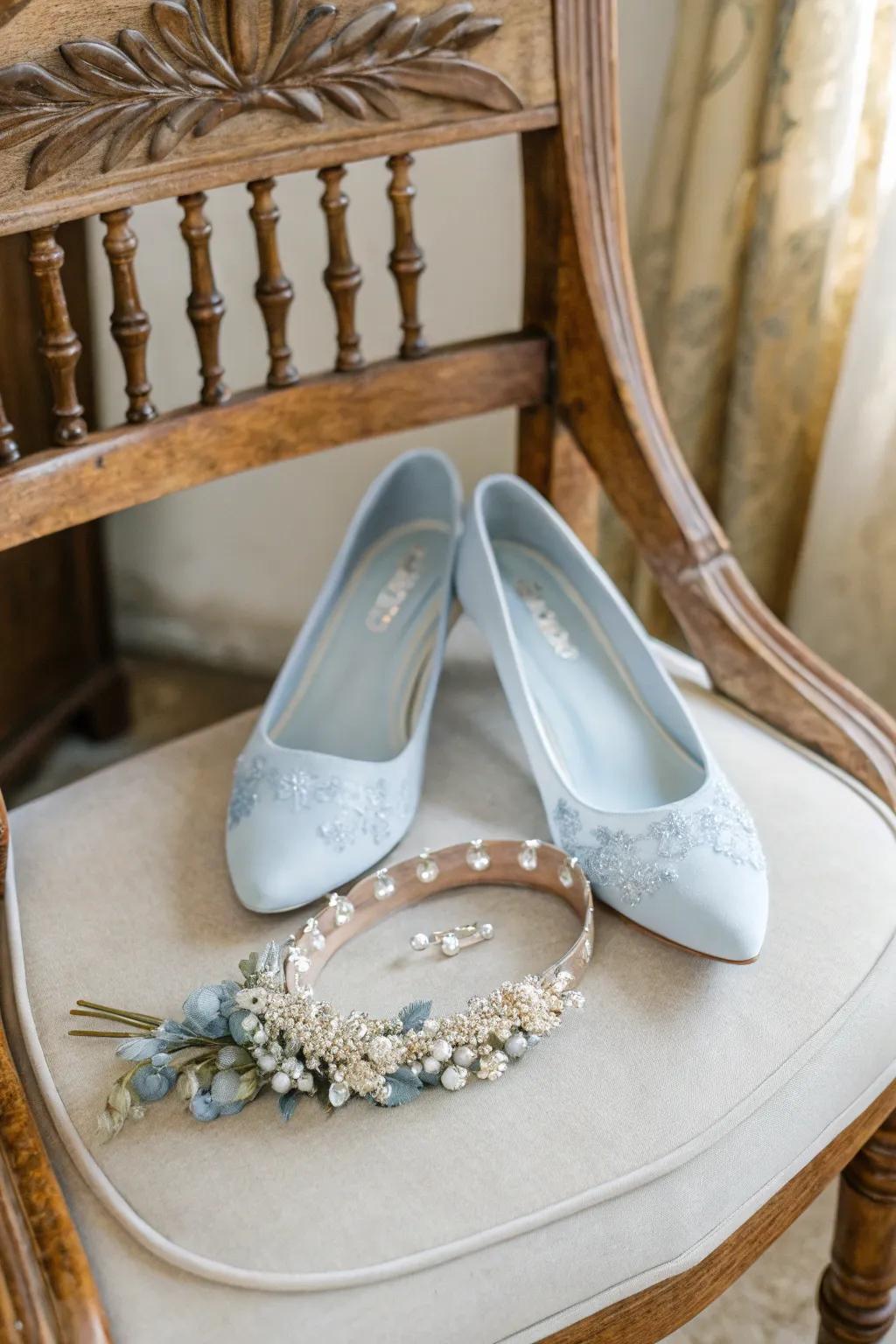 Charming bridal accessories in hazy azure that inject an individual impression onto the wedding ensemble.