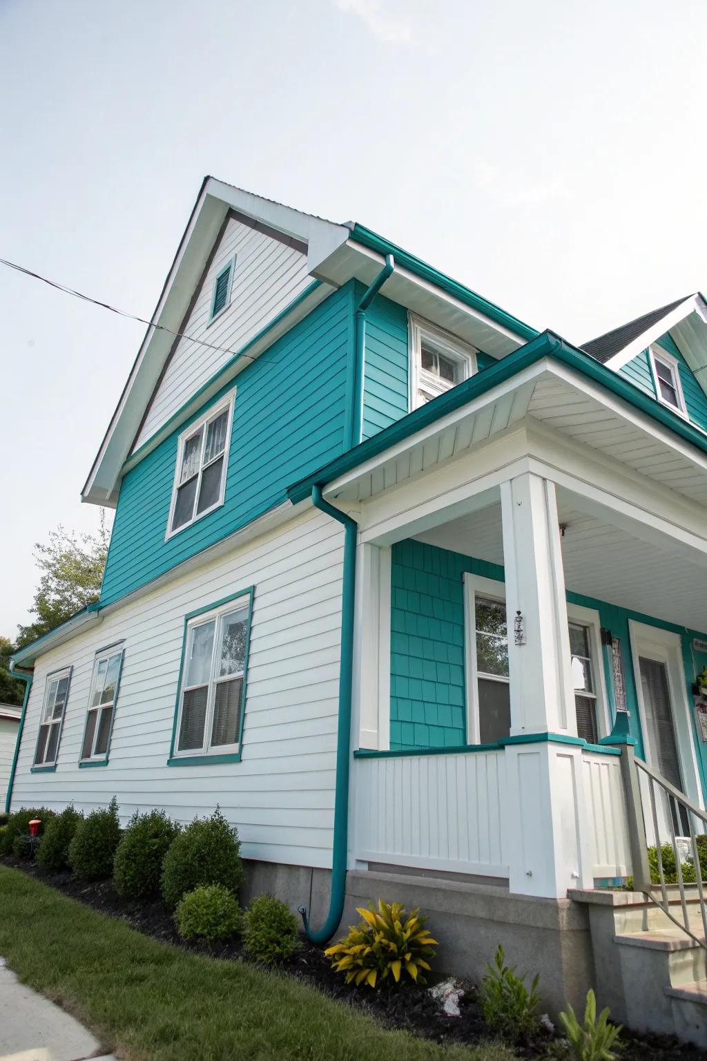 Turquoise and white create a refreshing coastal aesthetic.