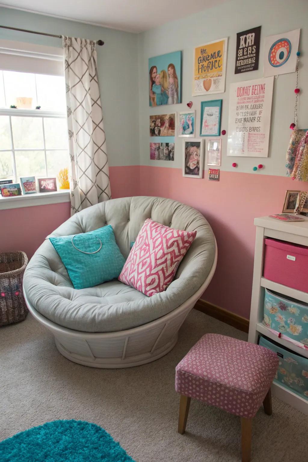 A chic sitting area ideal for socializing or relaxing in a teenage girl's bedroom.