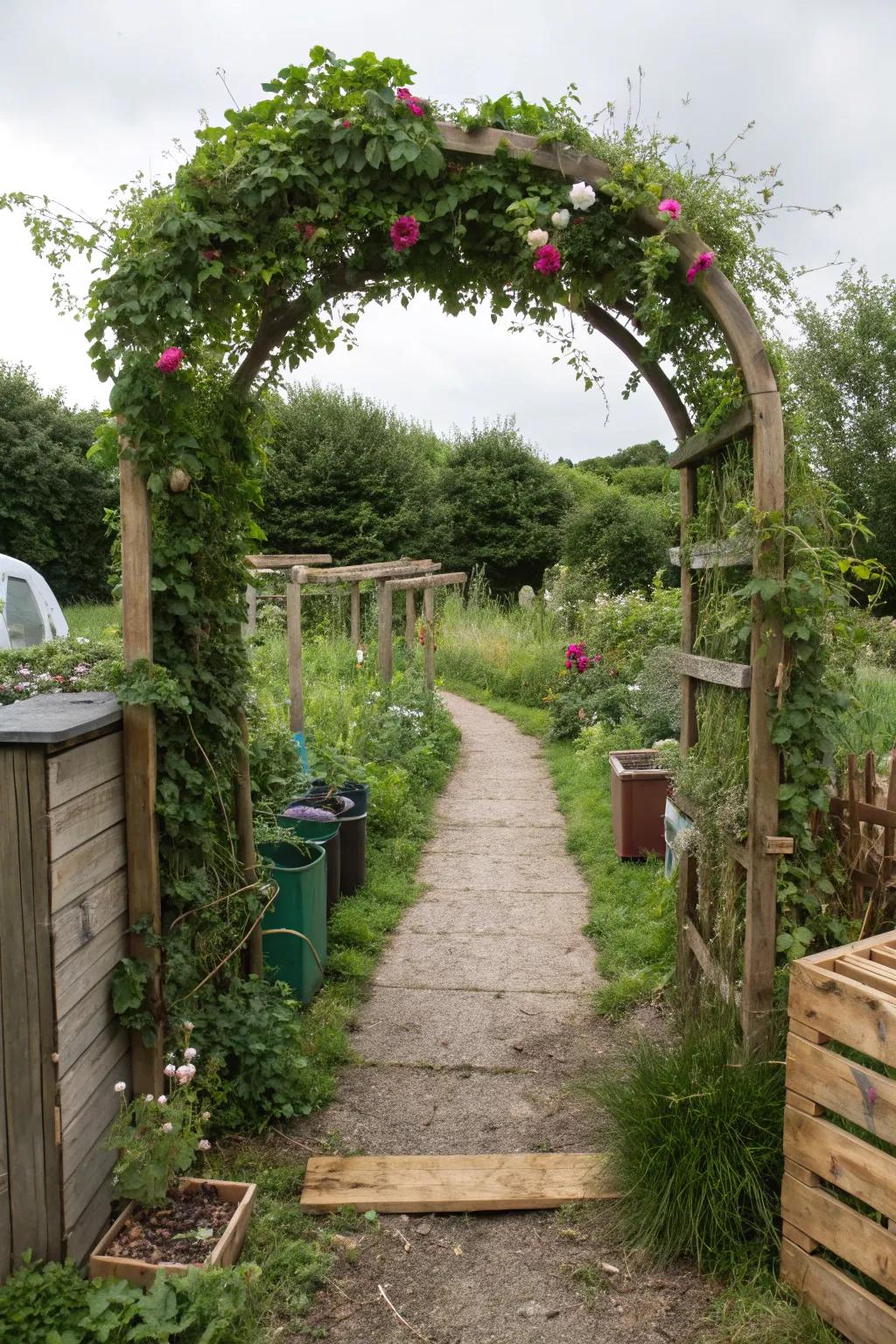Eco-conscious archways demonstrate creativity and sustainability in garden design.